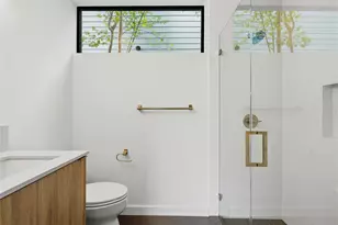 2306 S 2nd St, Austin, TX 78704 - Photo 19