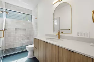 2306 S 2nd St, Austin, TX 78704 - Photo 23