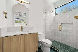 2306 S 2nd St, Austin, TX 78704 - Photo 25