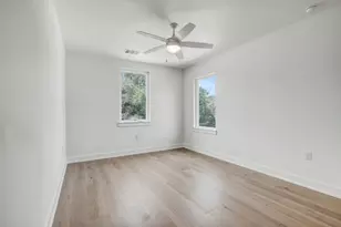 4127 E 12th St, Austin, TX 78721 - Photo 19