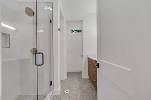 3101 Lyons Rd, Austin, TX 78702 - Photo 25