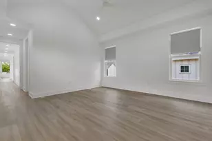 3101 Lyons Rd, Austin, TX 78702 - Photo 23