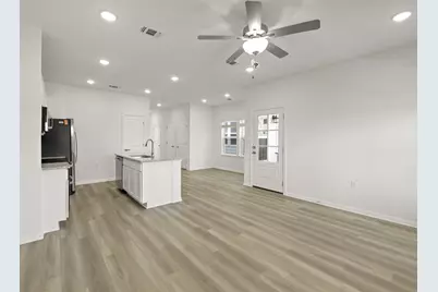 16704 Sonoma Breeze Drive, Manor, TX 78653 - Photo 9