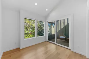 5006 Gladeview Dr, Austin, TX 78745 - Photo 11