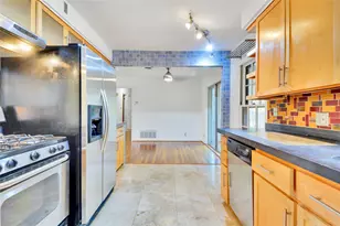 2300 Rebel Rd, Austin, TX 78704 - Photo 11
