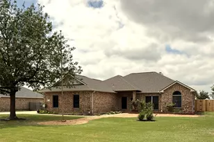 7396 Cr 424, Thrall, TX 76578 - Photo 1