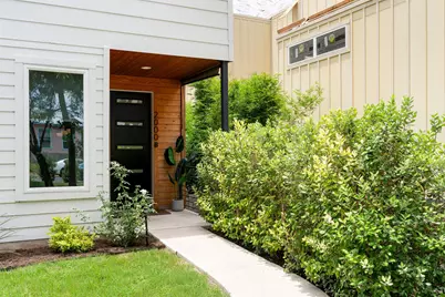 2000 Greenwood Avenue #B, Austin, TX 78723 - Photo 3