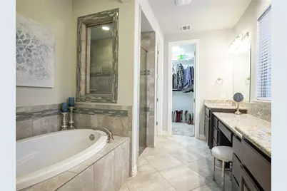 3401 Venezia View, Leander, TX 78641 - Photo 17