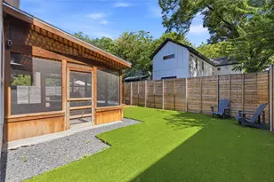 2610 Hidalgo St, Austin, TX 78702 - Photo 31