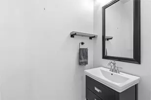 2610 Hidalgo St, Austin, TX 78702 - Photo 25