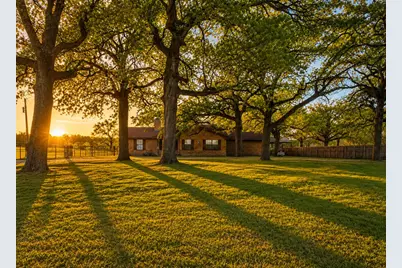 1076 Fm 2095, Cameron, TX 76520 - Photo 1