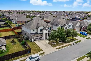 426 Vista Gardens Dr, Buda, TX 78610 - Photo 3