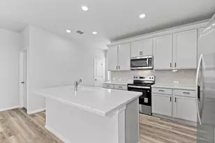 100 Elm Br Trl, Taylor, TX 76574 - Photo 13