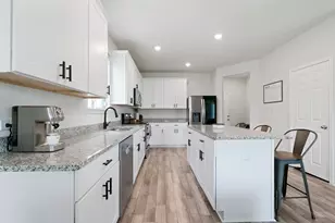 33 Snowy Plover Ln, Leander, TX 78641 - Photo 17