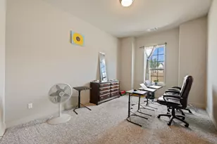 205 Clubhouse Dr, Georgetown, TX 78628 - Photo 15