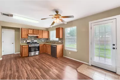 186 Carriage Way, Kyle, TX 78640 - Photo 11