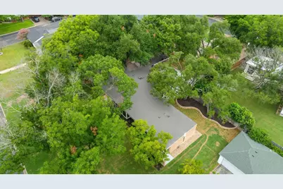 1503 E 15th Street, Georgetown, TX 78626 - Photo 39