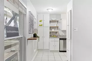 2021 Bluebonnet Ln, Austin, TX 78704 - Photo 3