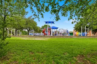 2021 Bluebonnet Ln, Austin, TX 78704 - Photo 23