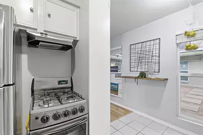 2021 Bluebonnet Lane #104, Austin, TX 78704 - Photo 7