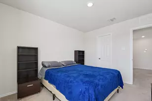 185 Katie Elder Dr, Jarrell, TX 76588 - Photo 17