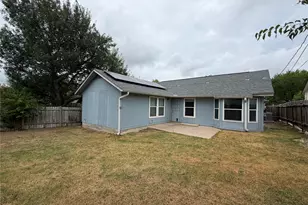 2306 Stirrup Dr, Round Rock, TX 78681 - Photo 15