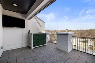 1023 Juniper St, Austin, TX 78702 - Photo 35