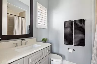 1023 Juniper Street, Austin, TX 78702 - Photo 7