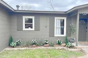 511 Olive St, Fredericksburg, TX 78624 - Photo 7