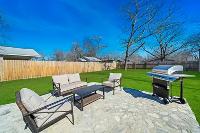 511 Olive Street, Fredericksburg, TX 78624 - Photo 25