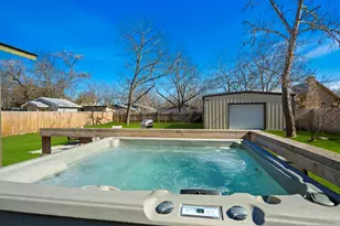 511 Olive St, Fredericksburg, TX 78624 - Photo 23