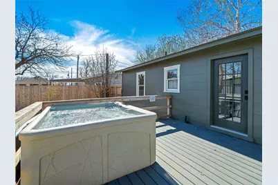 511 Olive Street, Fredericksburg, TX 78624 - Photo 25