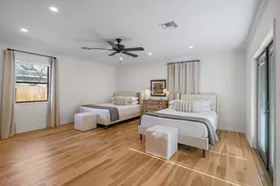 511 Olive St, Fredericksburg, TX 78624 - Photo 15