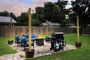 511 Olive St, Fredericksburg, TX 78624 - Photo 31