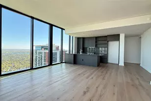 610 Davis St, Austin, TX 78701 - Photo 1