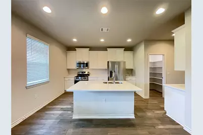 1602 Jacey Way, Austin, TX 78725 - Photo 5