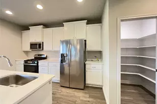 1602 Jacey Way, Austin, TX 78725 - Photo 9