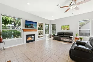 106 Waterlily Ln, Georgetown, TX 78633 - Photo 7