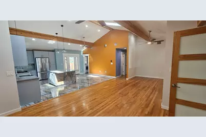 1000 W Saint Johns Avenue, Austin, TX 78757 - Photo 19