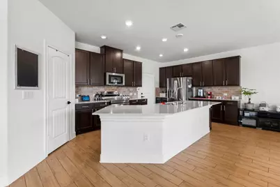 6713 Ondantra Bend, Austin, TX 78744 - Photo 3