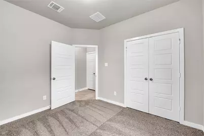 133 Walk Way Drive, Jarrell, TX 76537 - Photo 5