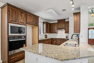 4002 Lord Byron Circle, Round Rock, TX 78664 - Photo 19