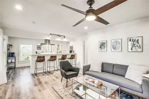 707 Highland Ave, Austin, TX 78703 - Photo 15