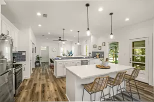 707 Highland Ave, Austin, TX 78703 - Photo 31