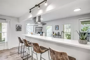 707 Highland Ave, Austin, TX 78703 - Photo 17