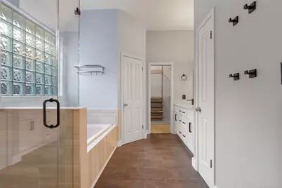 5124 Scottish Thistle Drive, Austin, TX 78739 - Photo 5