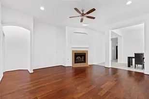 5124 Scottish Thistle Dr, Austin, TX 78739 - Photo 9