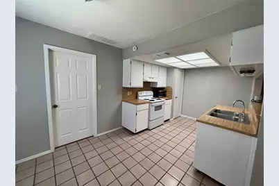 11444 Ptarmigan Drive #B, Austin, TX 78758 - Photo 3