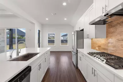 819 Great Lawn Bend, Liberty Hill, TX 78642 - Photo 7