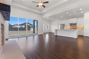 819 Great Lawn Bnd, Liberty Hill, TX 78642 - Photo 13